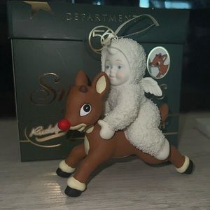 Snowbabies Guest Collection: Guiding The Sleigh Ornament